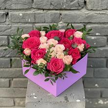 Цветочная композиция из Розы в коробке в Сынково