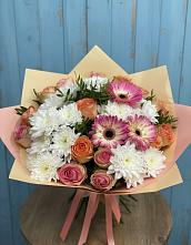 Букет цветов из:  Розы, Герберы и Хризантемы в Сынково