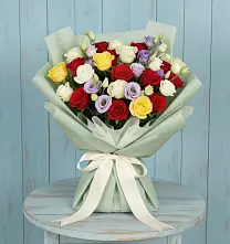 Букет цветов из:  Розы в Сынково