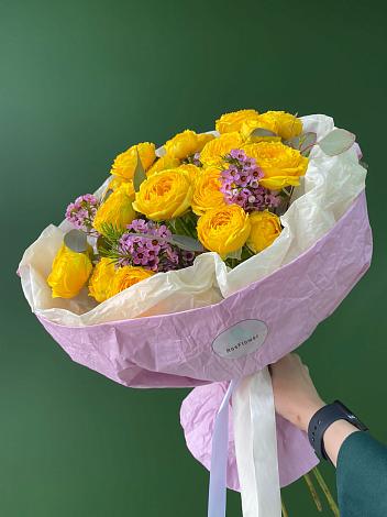 Букет Кустовые желтые розы в Сынково