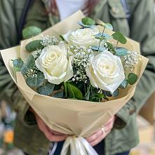 Букет цветов из:  Розы в Сынково