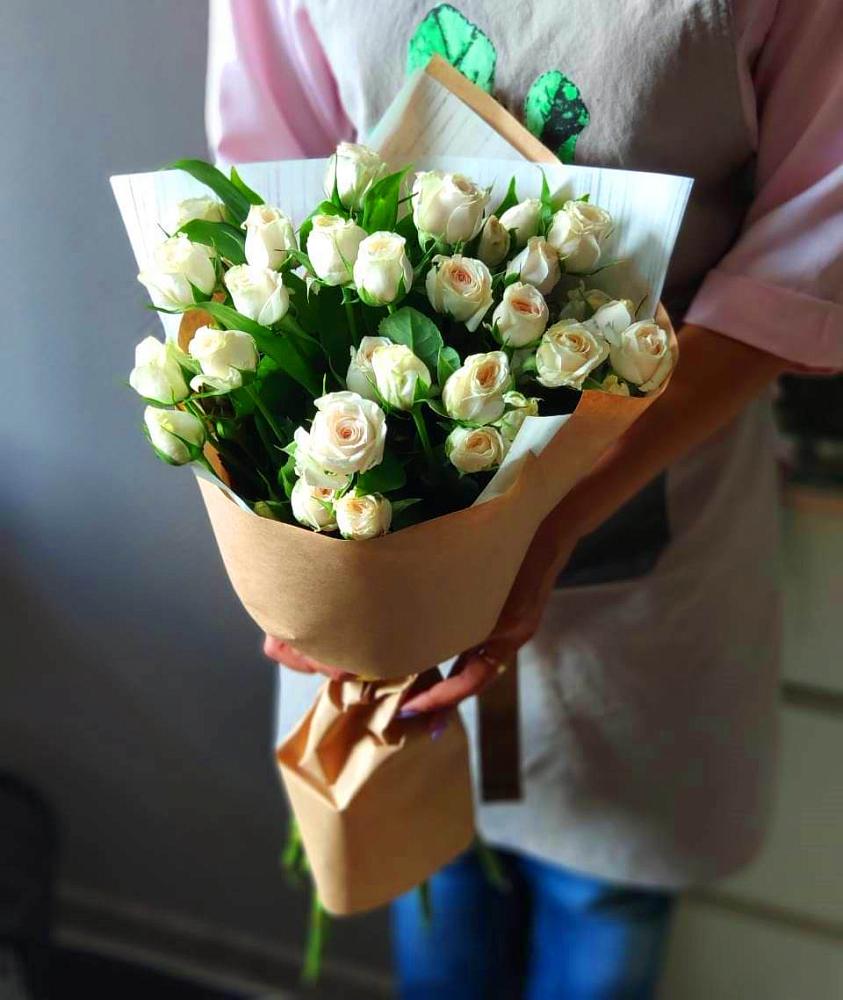 Букет цветов из: Розы в Сынково