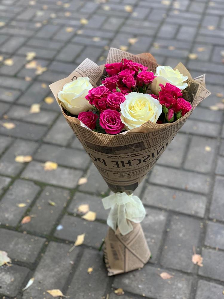 Букет цветов из: Розы в Сынково