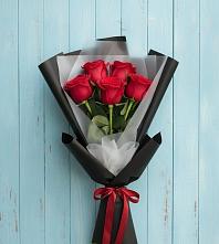 Букет цветов из:  Розы в Сынково