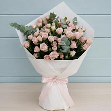 Букет цветов из:  Розы в Сынково