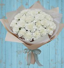 Букет цветов из:  Гвоздики в Сынково